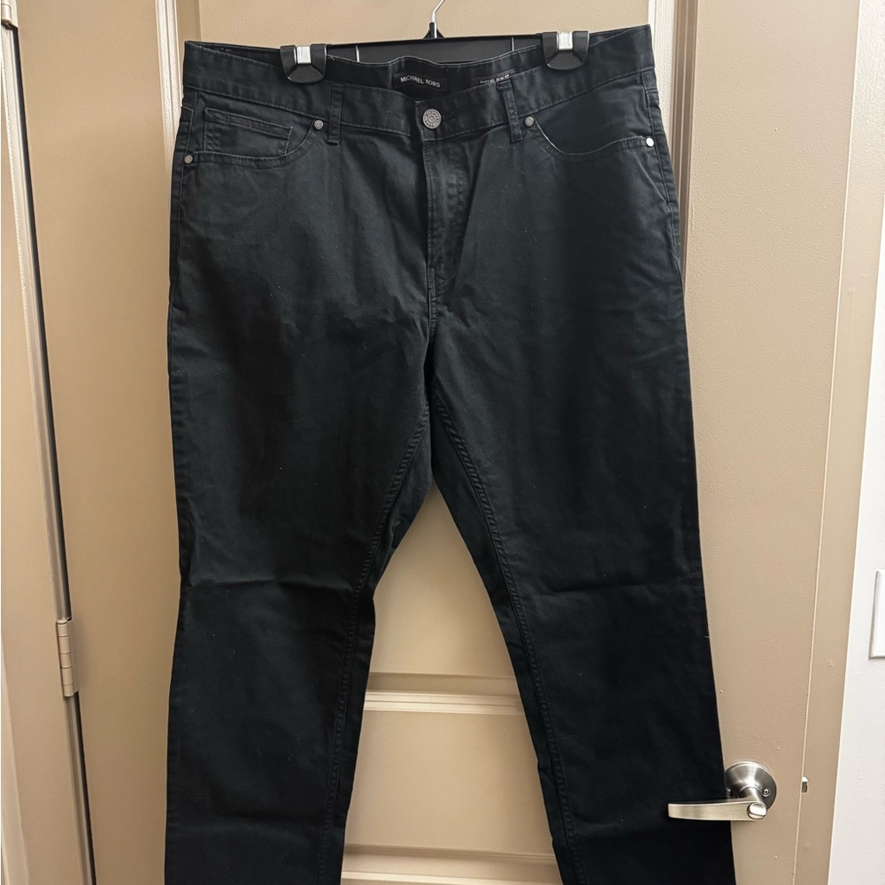 Michael Kors Slim Fit Men Jeans in Black